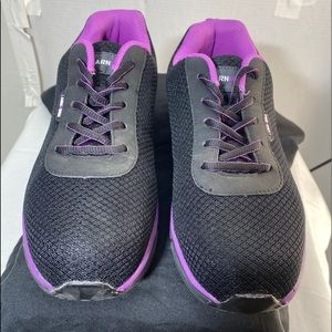 Larnmern Womens Steel Toed Shoe Size 9